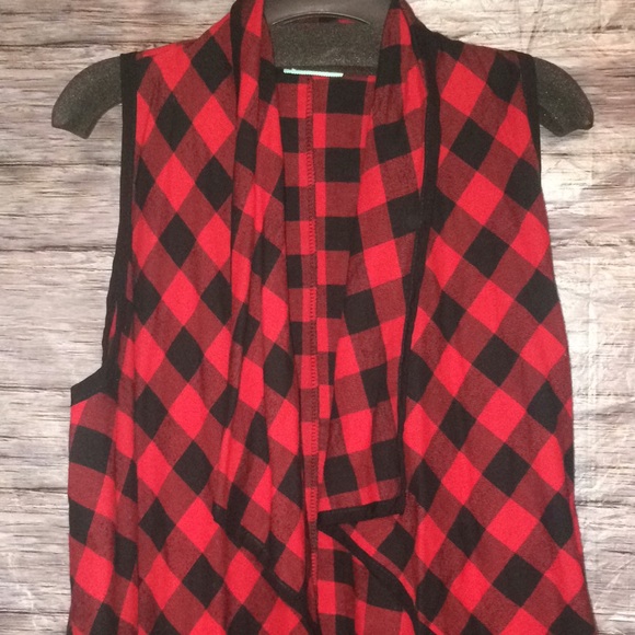 P.S.Kate Buffalo Plaid Red & Black Vest - Picture 6 of 8